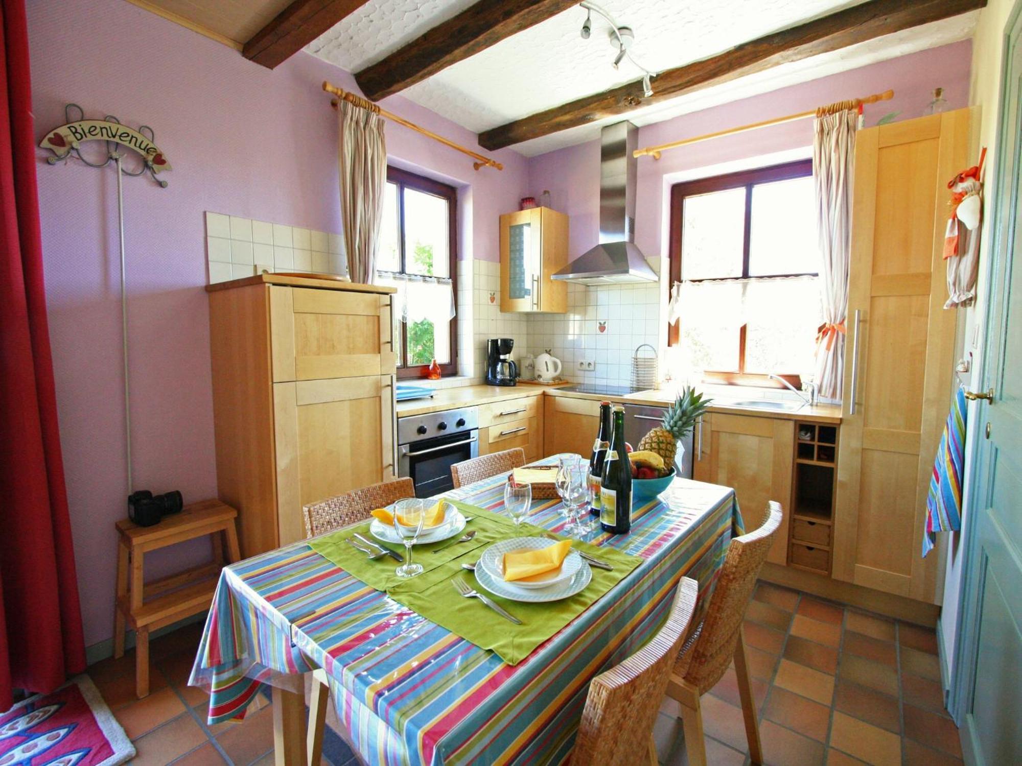 בסטון Peaceful Cottage In Ardennes With Private Terrace מראה חיצוני תמונה
