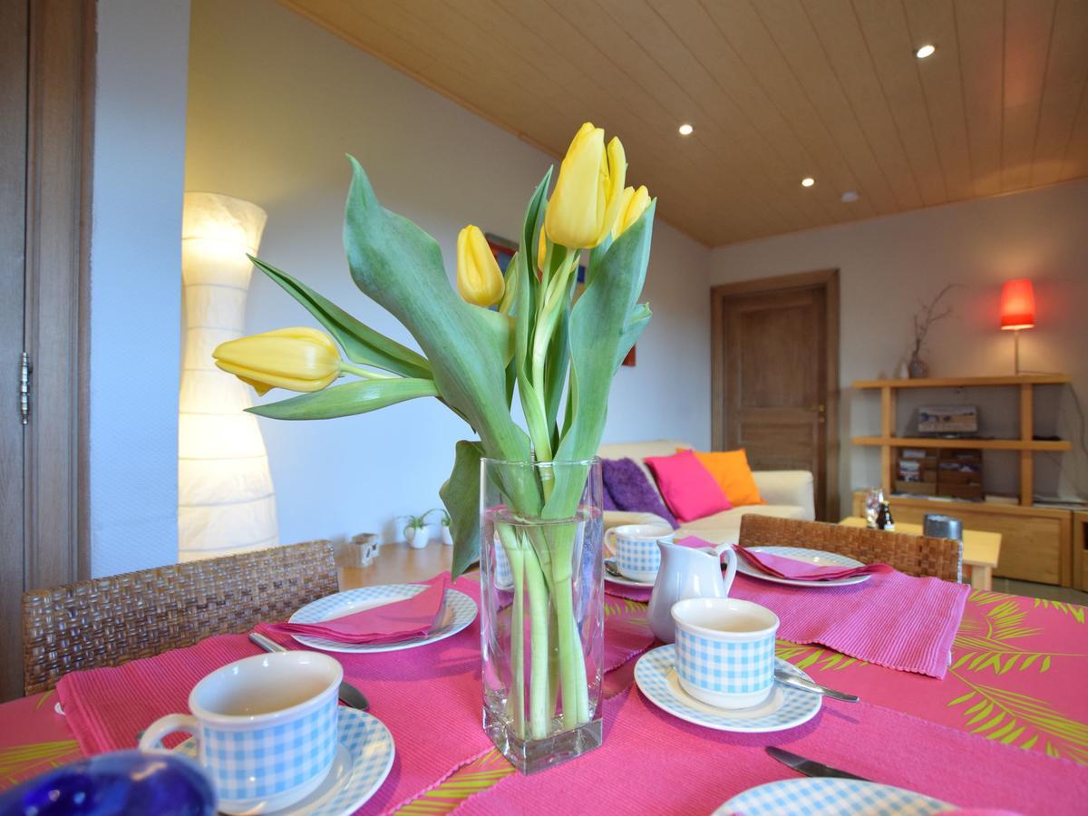 בסטון Peaceful Cottage In Ardennes With Private Terrace מראה חיצוני תמונה