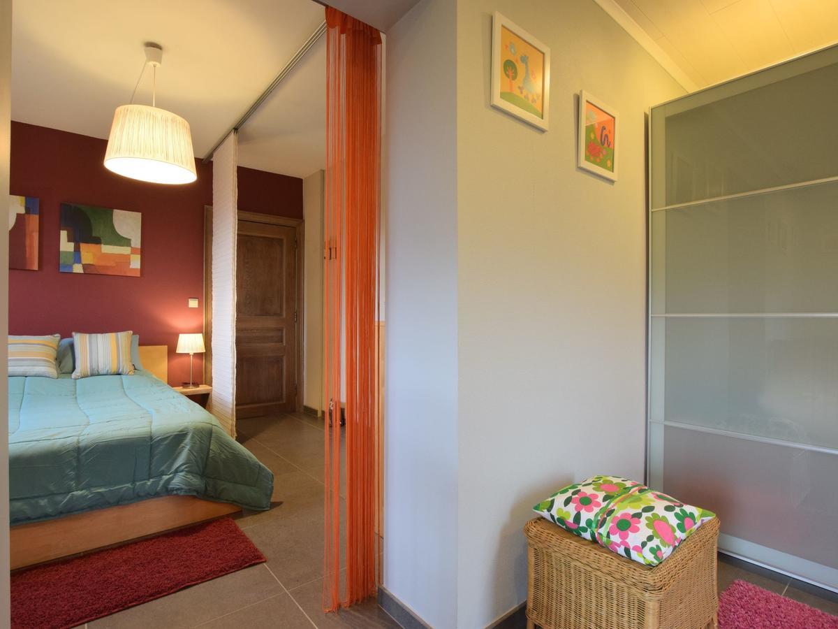 בסטון Peaceful Cottage In Ardennes With Private Terrace מראה חיצוני תמונה
